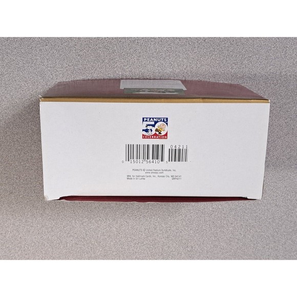 Hallmark Keepsake Ornament A Snoopy Christmas Woodstock on Doghouse 2000 - Picture 3 of 5